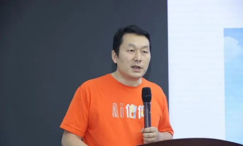 邱道勇：中国AI人才缺口超过1000万